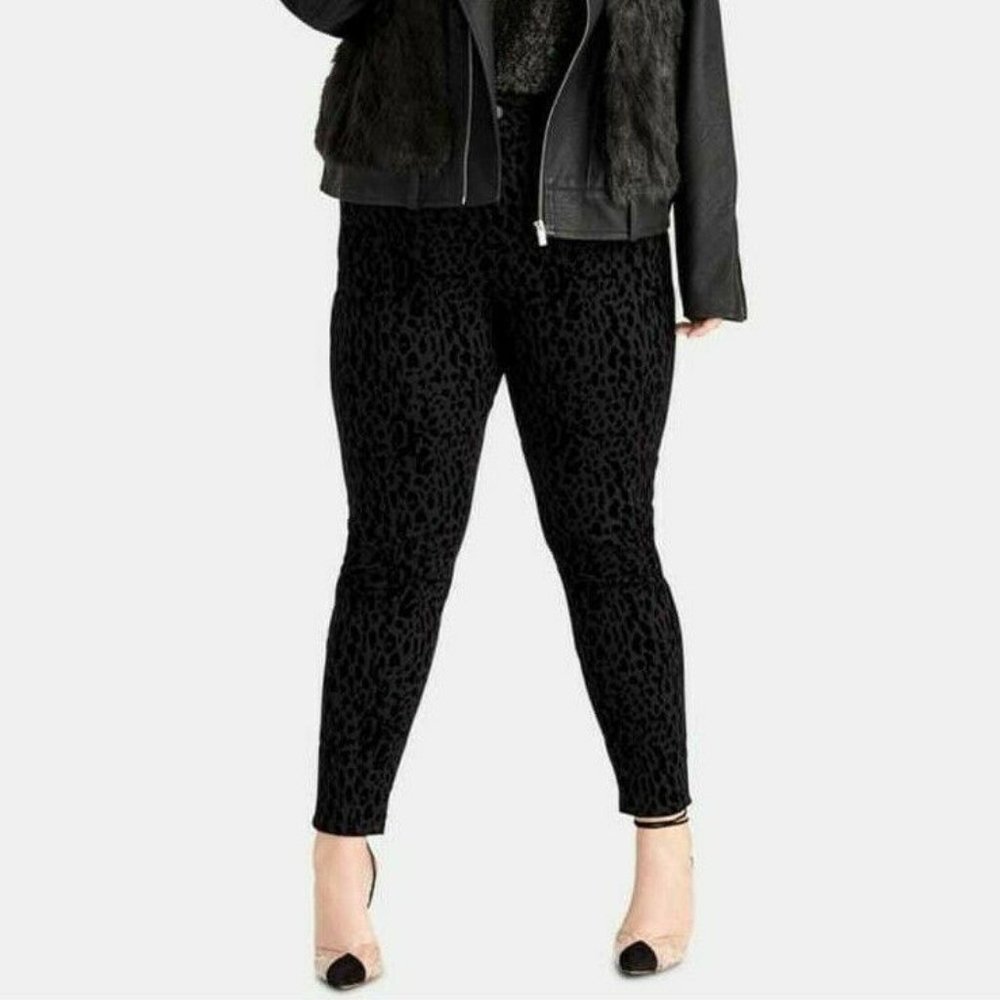 NWT Rachel Roy Black Flocked Leopard Jeans 22W 24W - Picture 1 of 4